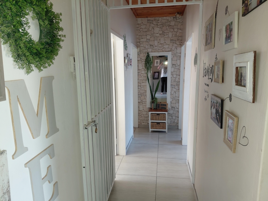 3 Bedroom Property for Sale in Strelitzia Park Eastern Cape